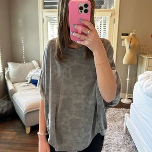 Nordstrom Gray Splotchy Oversized Top Size Small/Medium